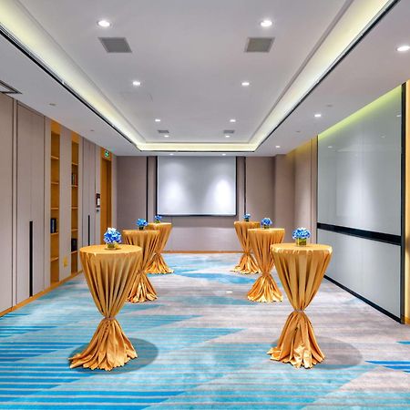 Hilton Garden Inn Foshan Bagian luar foto