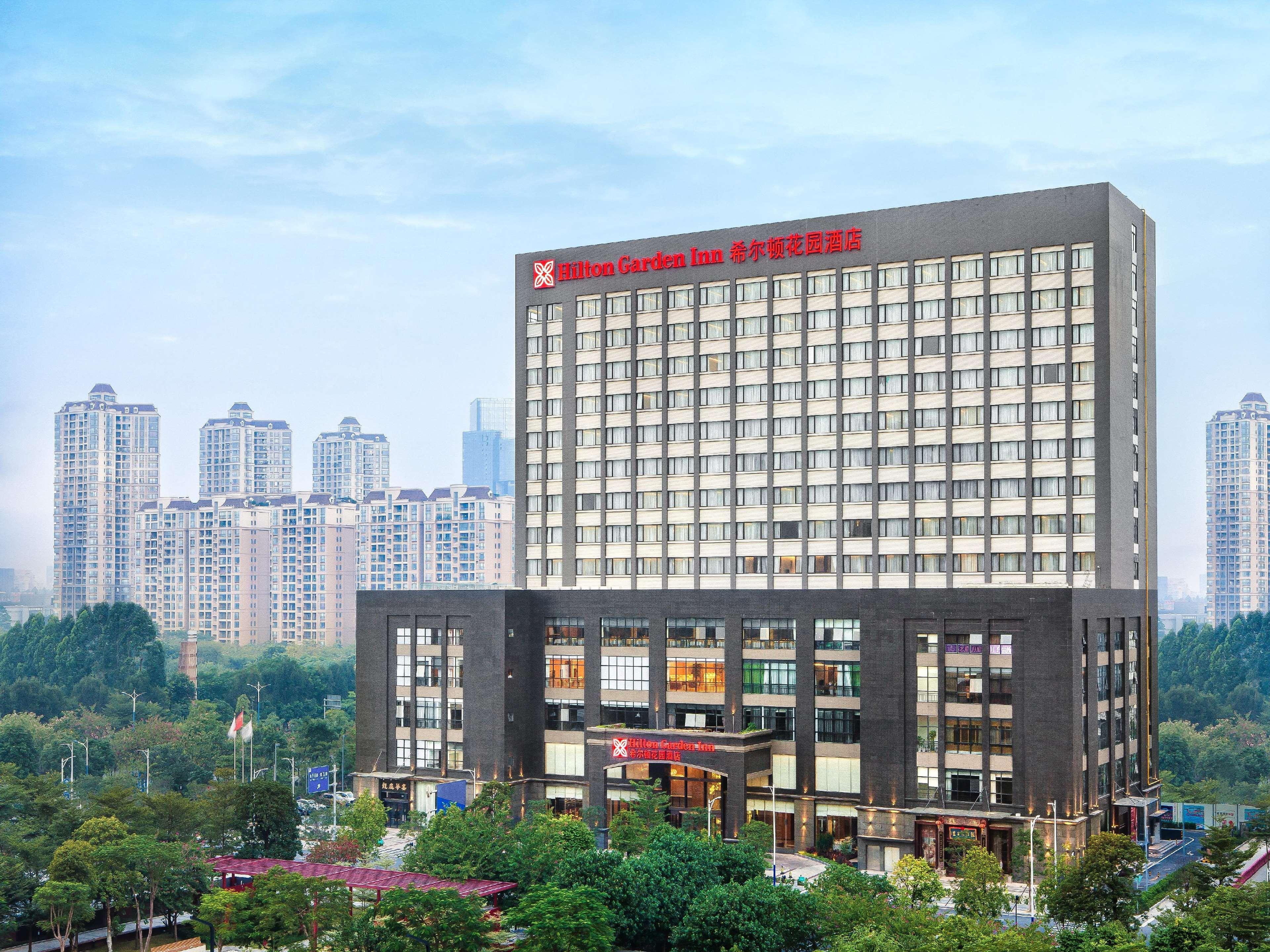 Hilton Garden Inn Foshan Bagian luar foto