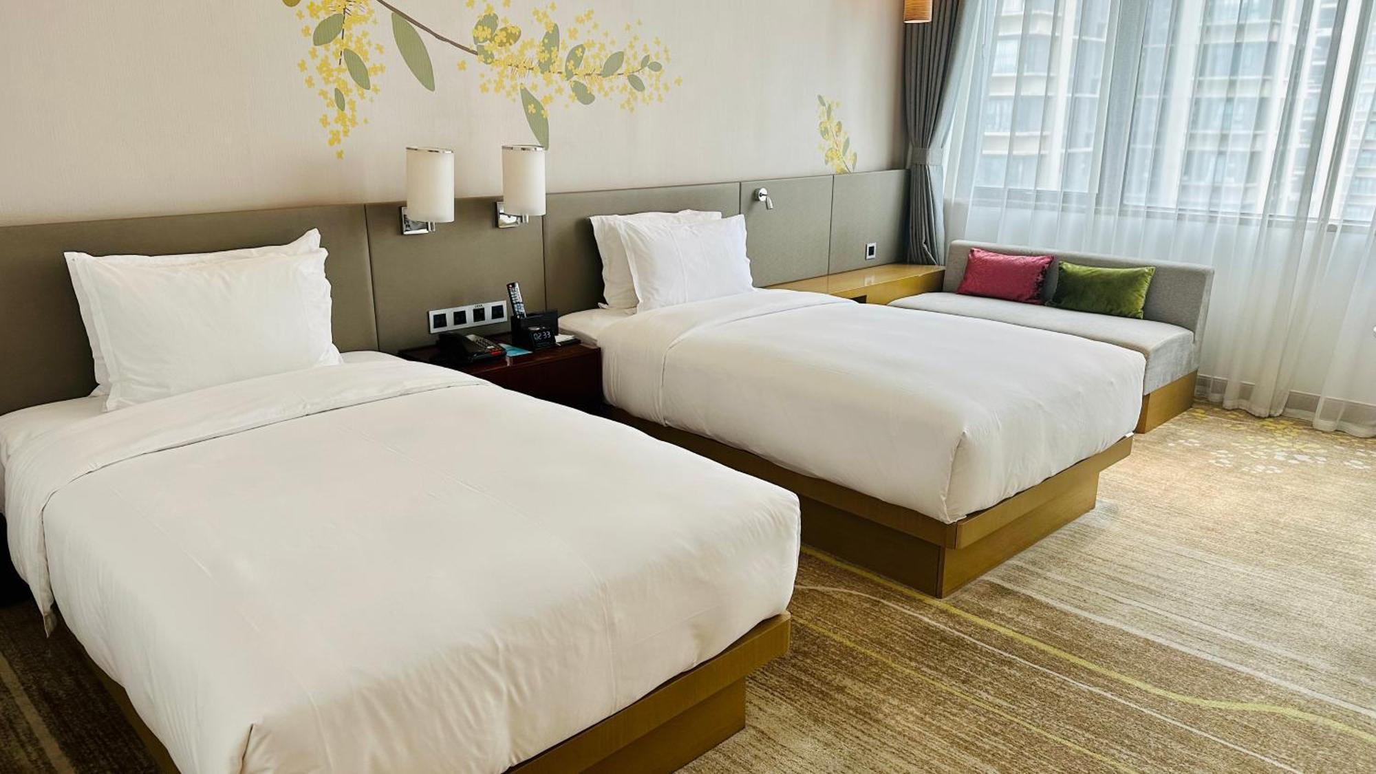 Hilton Garden Inn Foshan Bagian luar foto