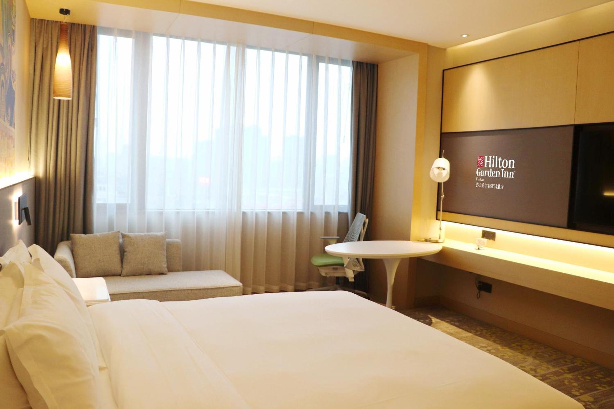 Hilton Garden Inn Foshan Bagian luar foto