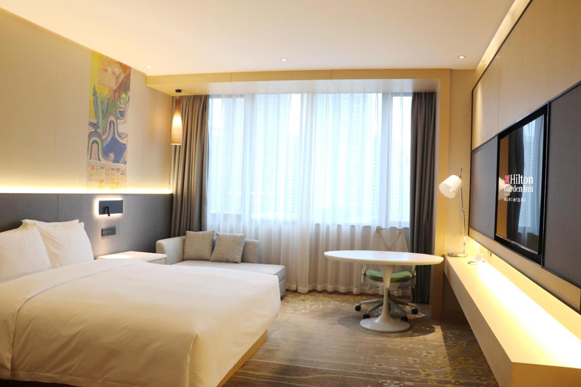 Hilton Garden Inn Foshan Bagian luar foto