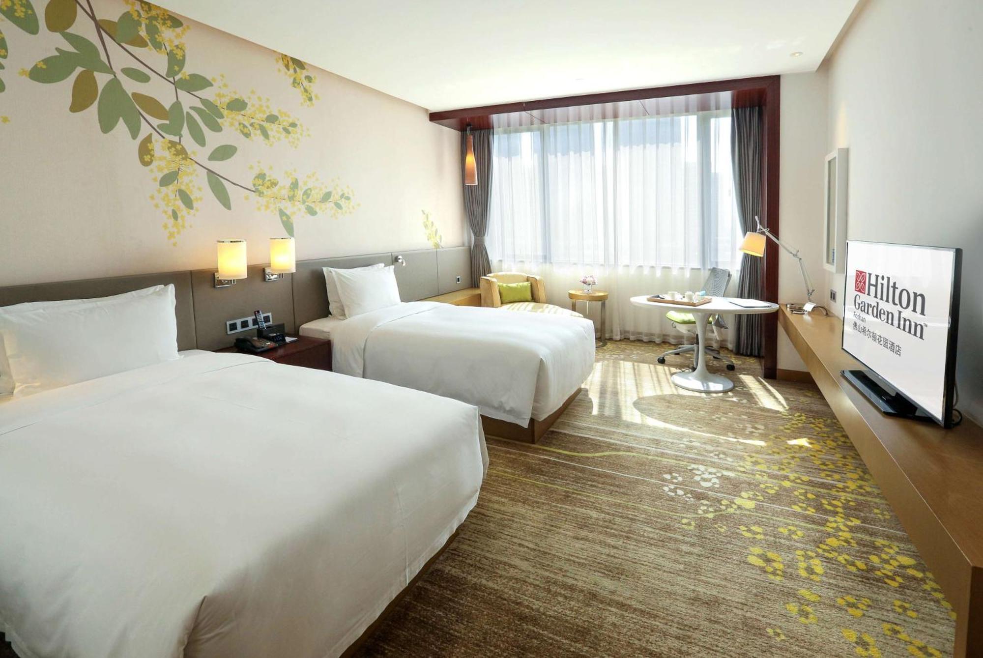 Hilton Garden Inn Foshan Bagian luar foto